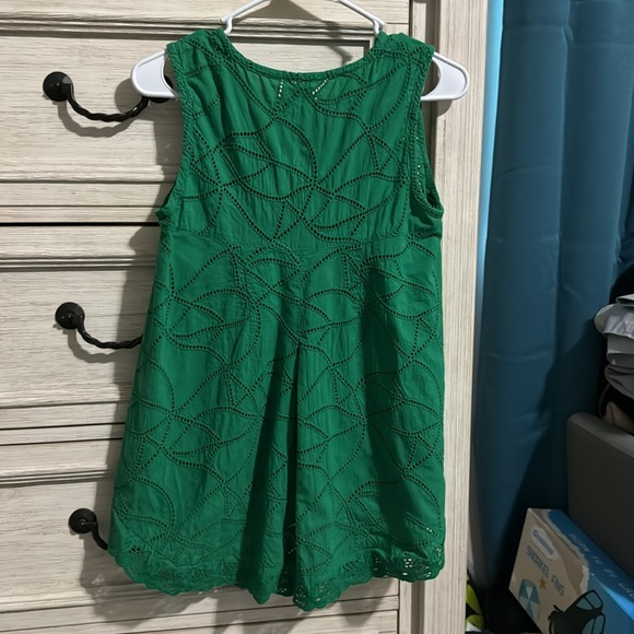 Cabi XS green eyelet top - Picture 2 of 4